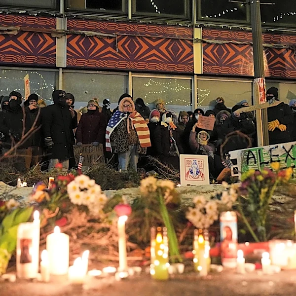 Houston shooting marks at least the 8th fatality in US immigration sweeps