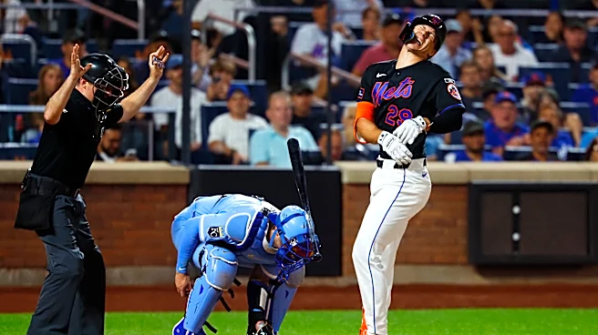 Jared Young hit by a pitch with the bases loaded, ignites a 5-run eighth as Mets beat Royals 6-2