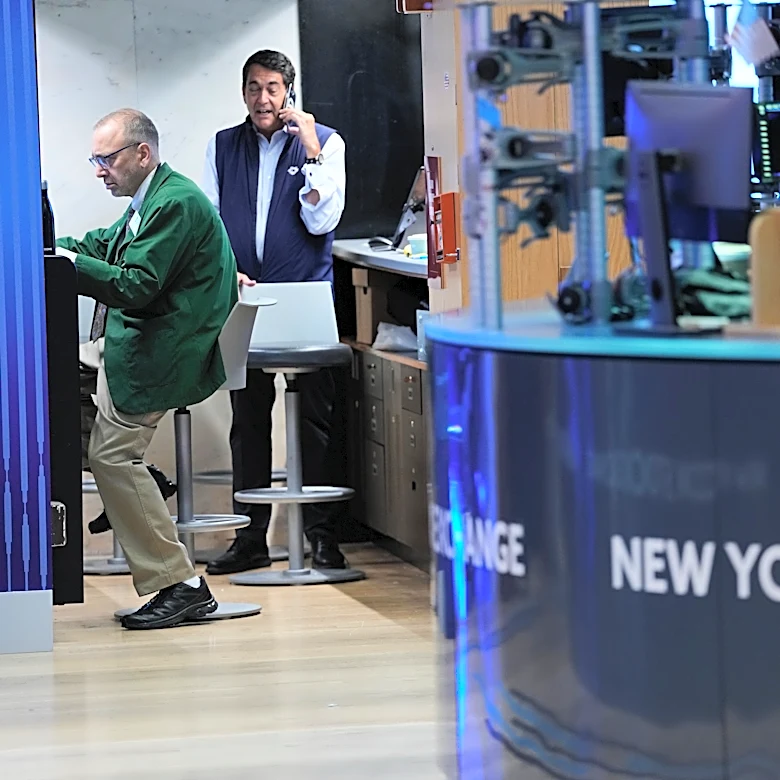 Oil prices and stocks hold steadier as calm returns to financial markets worldwide