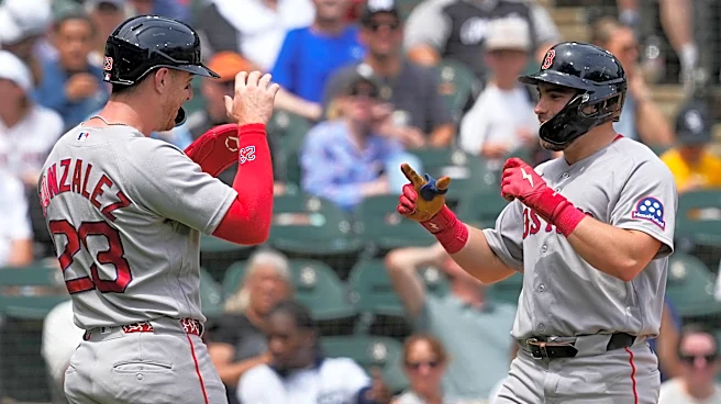 Durbin homers as the Red Sox beat the White Sox 2-1 for their 6th straight win