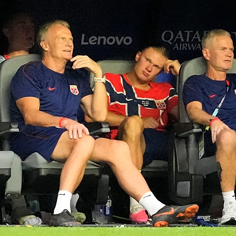 Erling Haaland neutralized by England and subbed off late as Norway's World Cup run ends
