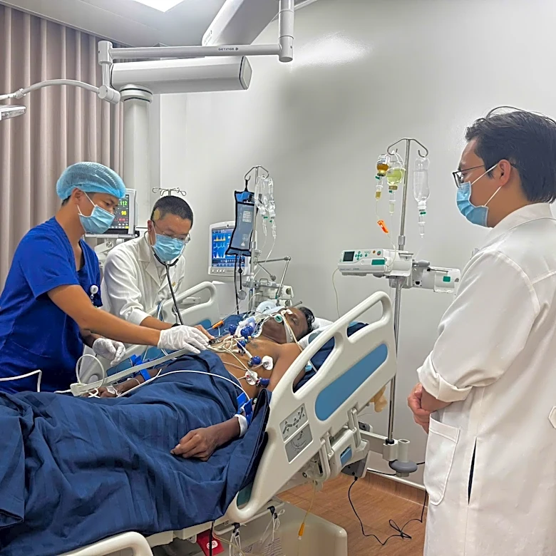 Vietnam police detain captain after speedboat capsizing kills 15 Indian tourists