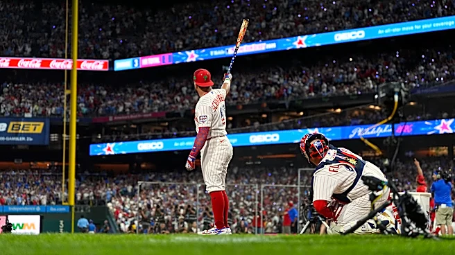 Schwarber advances in Home Run Derby, along with Contreras, Walker, Caminero