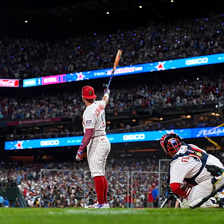 It's Kyle Schwarber vs Jordan Walker in the finals of the Home Run Derby