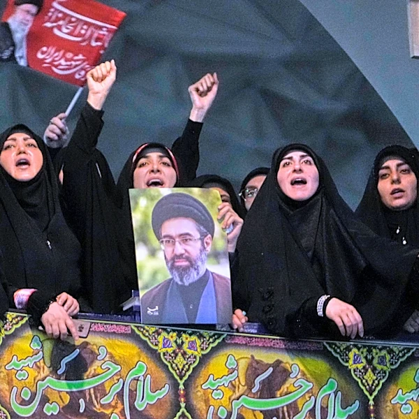 Tehran threatens to halt all Mideast energy exports after US reimposes its blockade on Iran