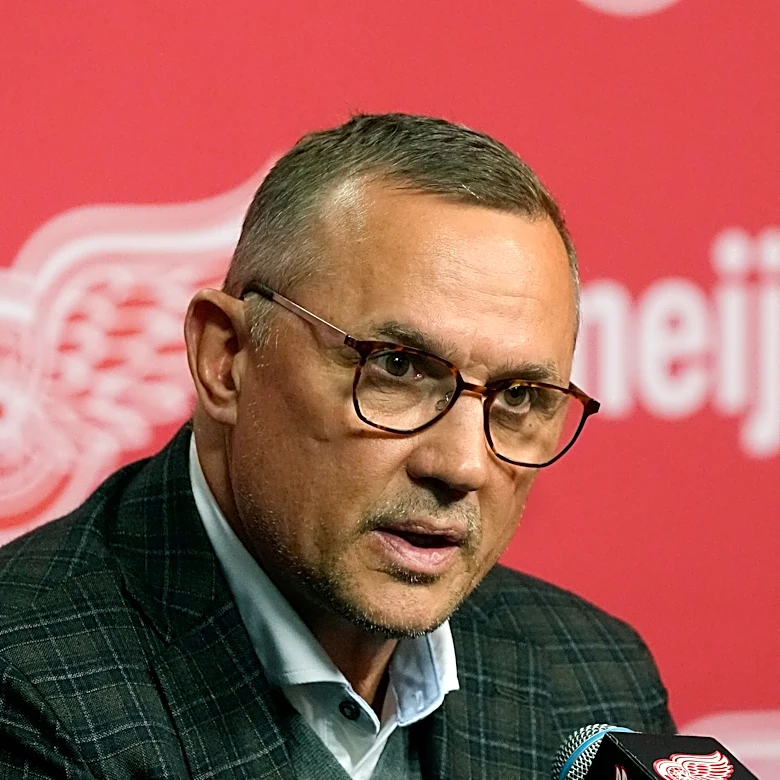 Steve Yzerman abruptly steps down as general manager of the Detroit Red Wings