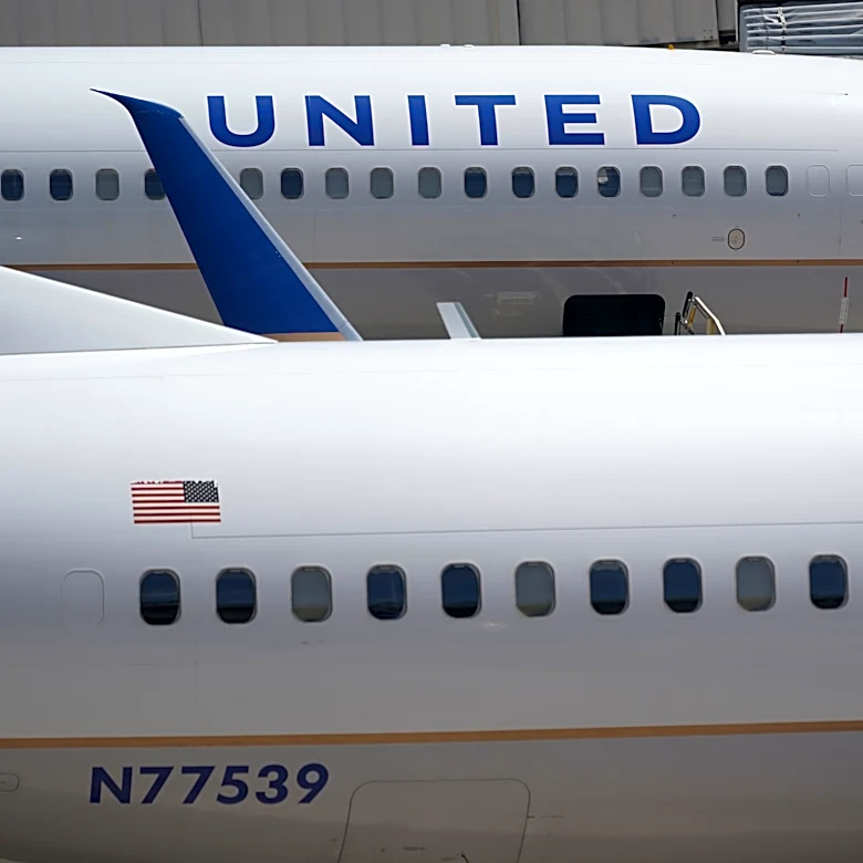 An empty middle seat is the latest perk United Airlines will offer on some flights