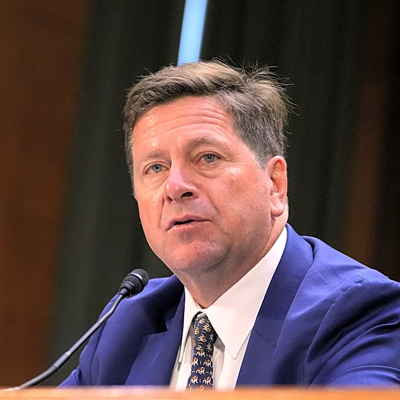 Trump's intelligence nominee Jay Clayton clashes with Democrats over 2020 election