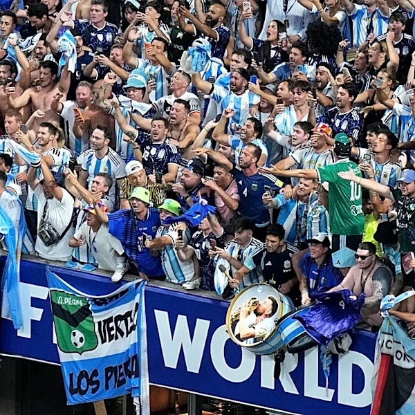 Rumbunctious pro-Argentina crowd makes defending World Cup champions feel at home in Atlanta