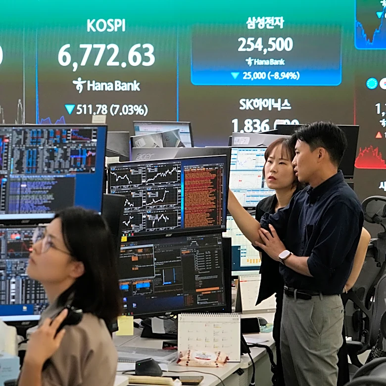 South Korea's central bank hikes rate for 1st time since 2023 to curb inflation, debt