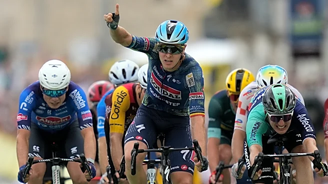 Merlier wins crash-marred 12th stage of the Tour de France, Pogacar retains overall lead