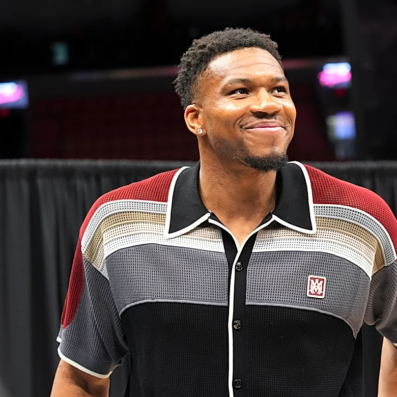 Giannis arrives in Miami, looking to follow Messi's path to more titles and success