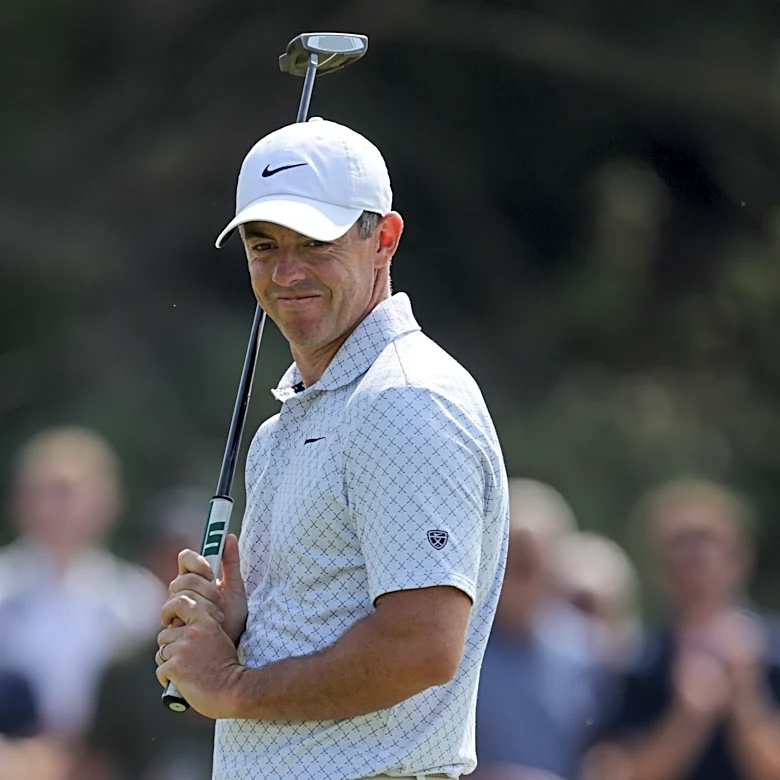 Rory McIlroy makes the cut at British Open but needs a big weekend for a 2nd claret jug