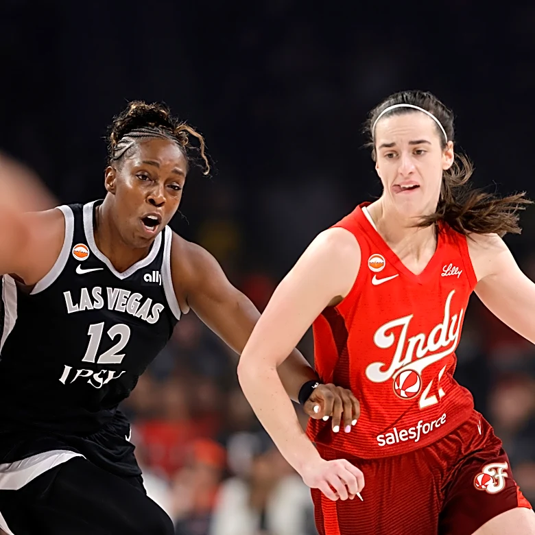 Caitlin Clark has 45 points, 10 assists for the WNBA's first 40-10 game as Fever beat Storm