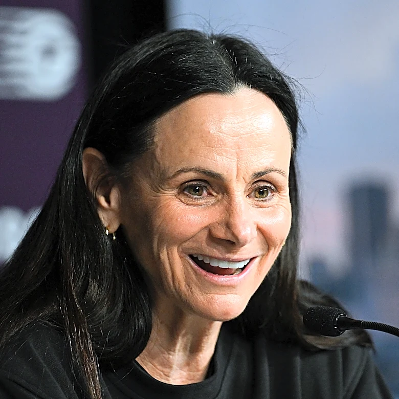 Toronto Tempo coach Sandy Brondello suspended 1 game after inappropriate comment
