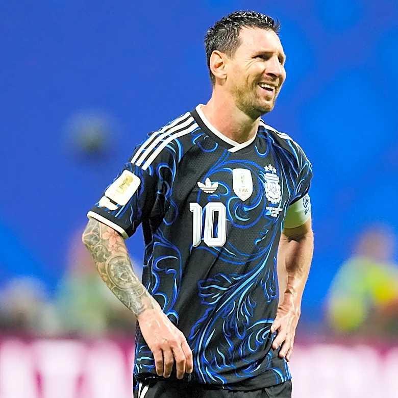 Messi has work to catch Mbappé for the Golden Boot. A 3rd Golden Ball is in reach in World Cup final