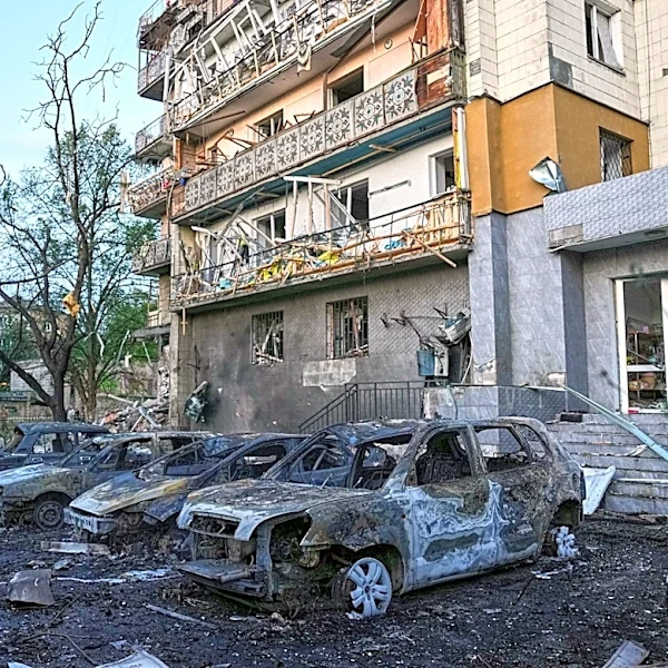 1 killed, 16 wounded in an overnight Russian attack on Kyiv
