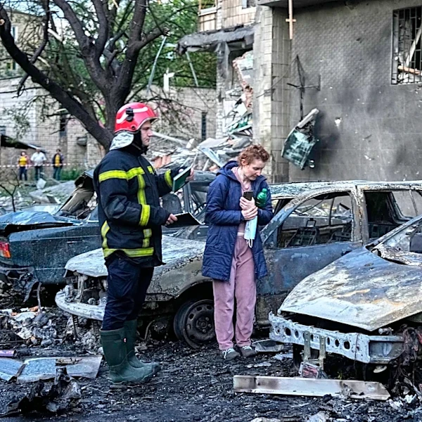 Russian missile attack on Kyiv kills 1 and exposes holes in air defenses