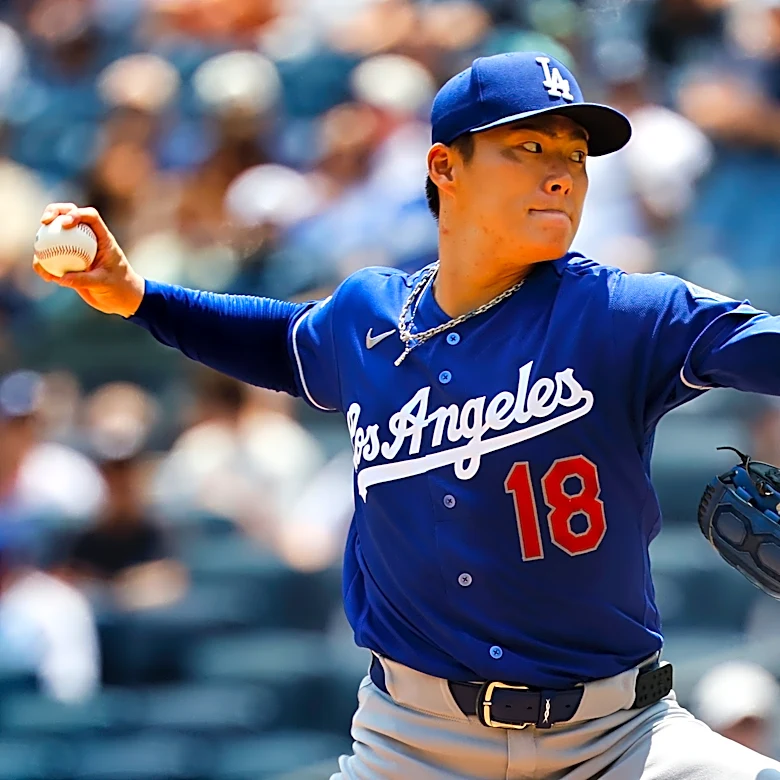 Yamamoto fires 4-hitter and Ohtani leads offense as Dodgers top Yankees 8-2 in 1st game of twinbill