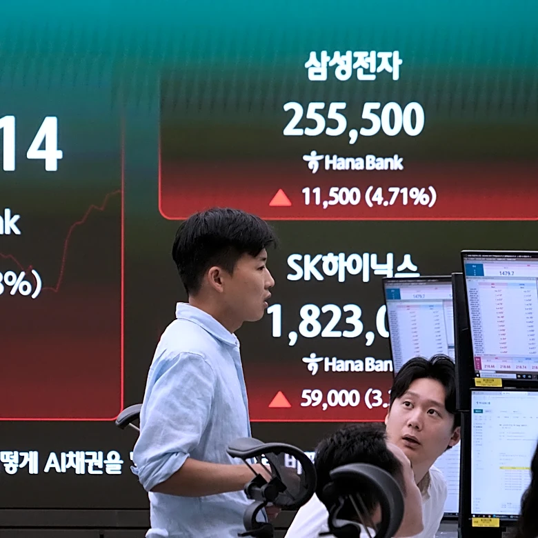 World shares mostly gain and South Korea and Japan recover some losses from AI stock sell-offs