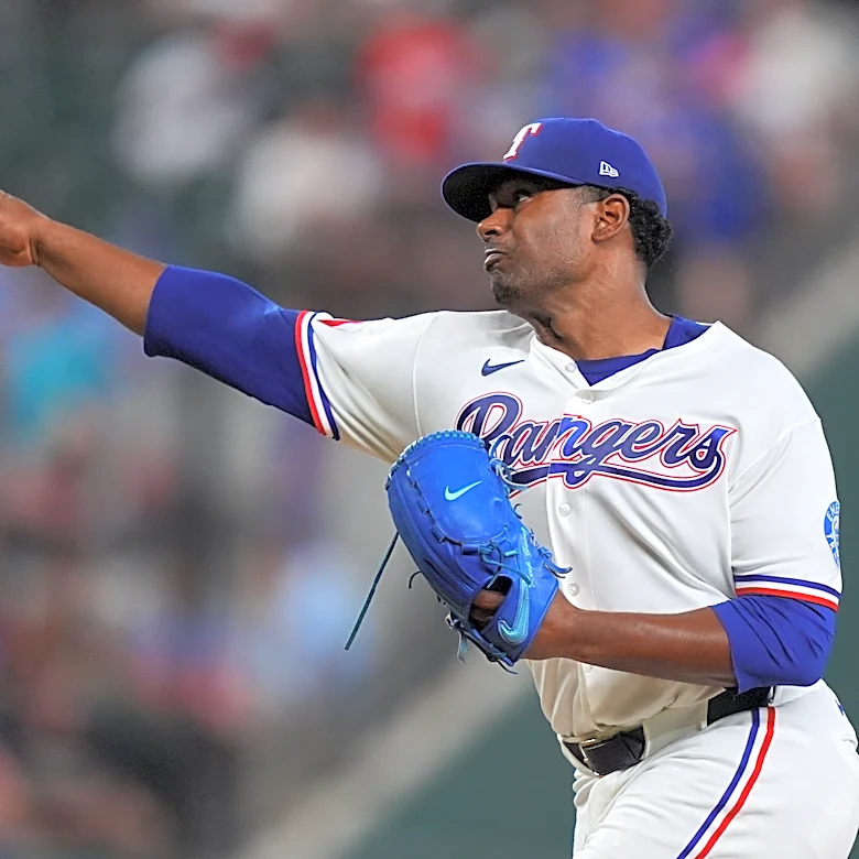 Rocker allows 1 hit over 6 innings and Rangers get season-high 18 hits in 10-0 rout of White Sox