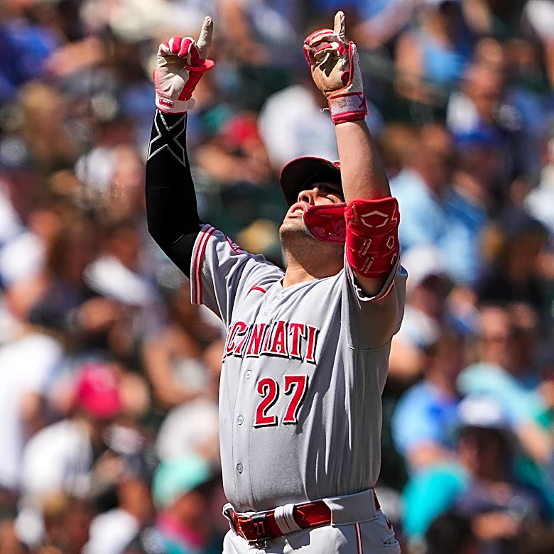 Stewart’s go-ahead, 3-run home run lifts Reds to 5-3 victory over Mariners