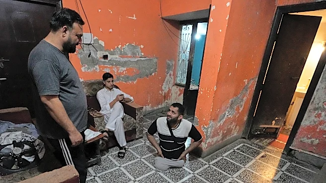 An accident took his legs. He adapted his motorcycle and delivers meals across Islamabad, in photos