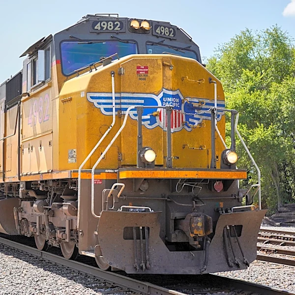 Union Pacific picks up Canadian National's support for its plan to acquire Norfolk Southern railroad