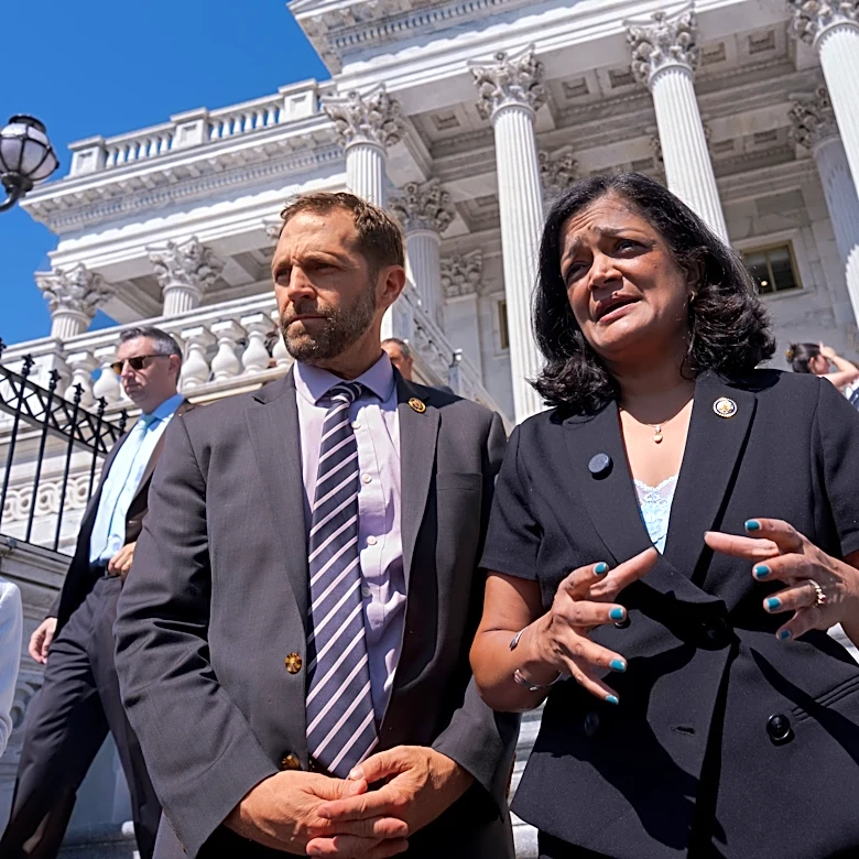 House again OKs resolution seeking to halt military action in Iran, but Senate rejects similar one