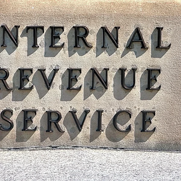 Democrats urge IRS watchdog to find out why a top lawyer who clashed with White House left his job