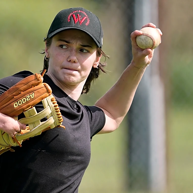 Born without a right hand, Britt Apgar is set to play in the Women’s Professional Baseball League