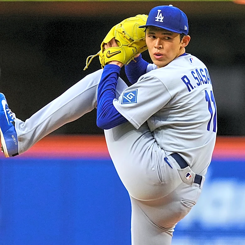Roki Sasaki goes 7 innings and Kyle Tucker hits 2-run homer for Dodgers in 4-2 win over Mets