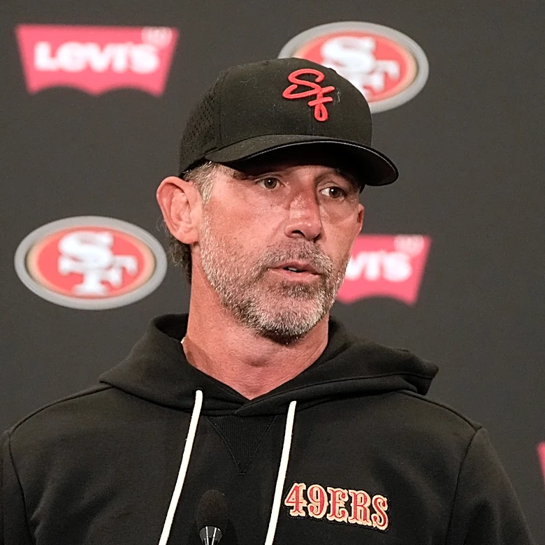 49ers coach Kyle Shanahan hurt in a car crash, limited as training camp opens