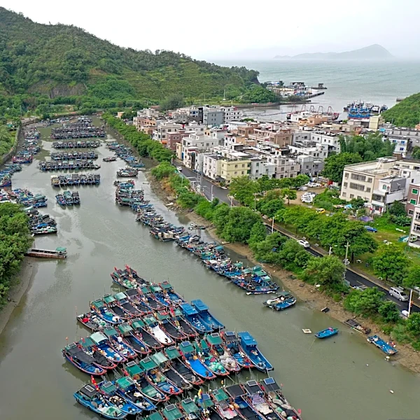 Typhoon Noul weakens after making landfall, brings heavy rain to southern China