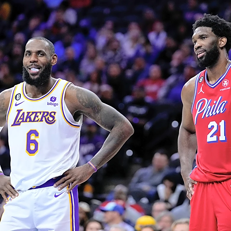 76ers celebrate James' arrival with coronation photo fit for basketball's King