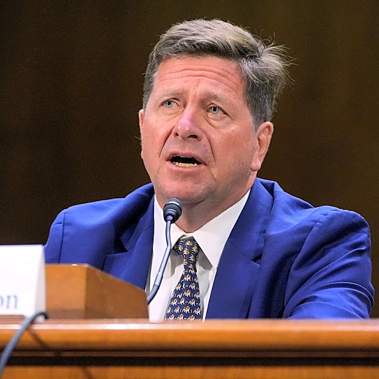 Senate confirms Jay Clayton as nation's intelligence director