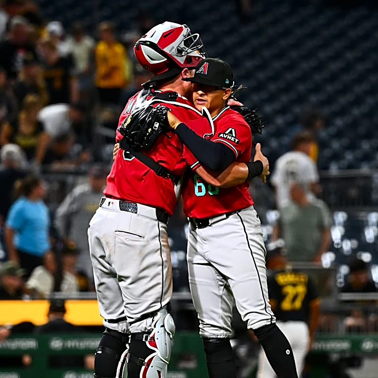 James McCann's 12th-inning single gives Diamondbacks 8-7 win over Pirates after blowing six-run lead