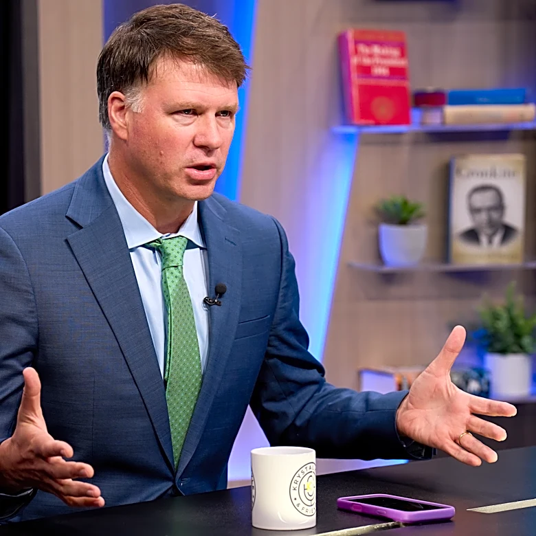 A new media ecosystem is taking root on the left, reshaping Democratic politics