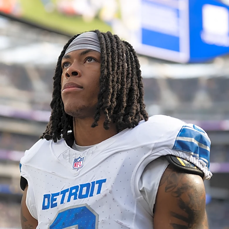 Lions running back Jahmyr Gibbs reports to training camp but doesn't attend team's first practice