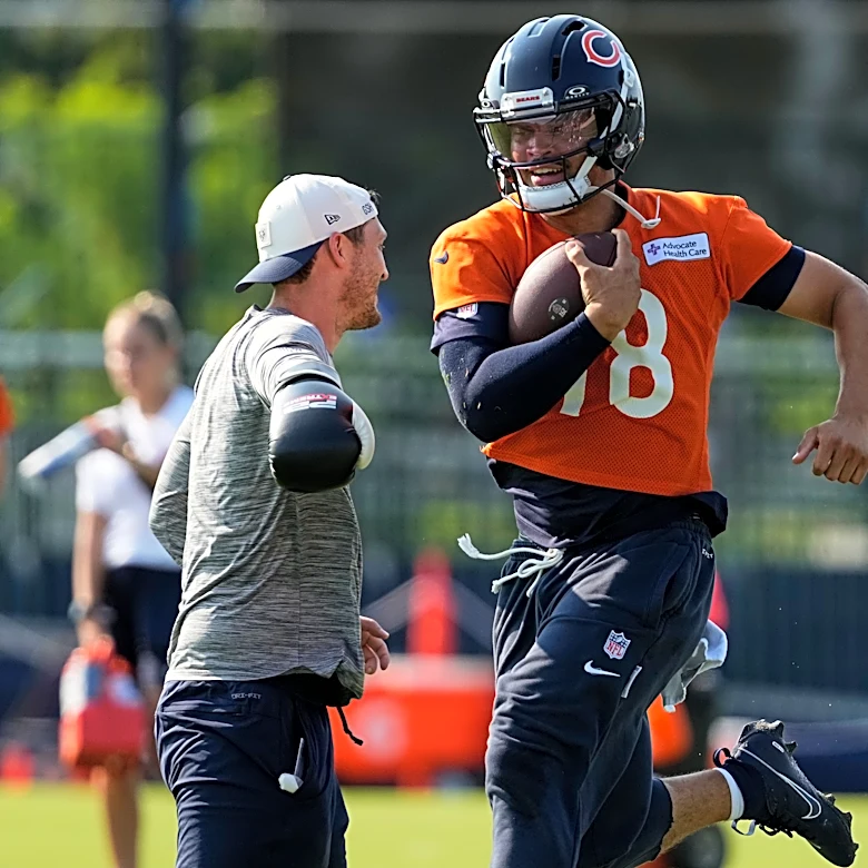 Chicago Bears coach Ben Johnson looks for greater accuracy from QB Caleb Williams in Year 2 together
