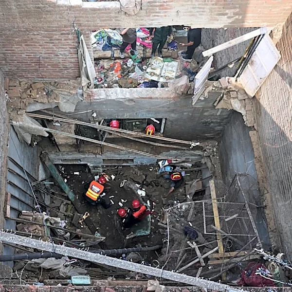 Monsoon rains trigger house collapse in Lahore, killing 9 family members