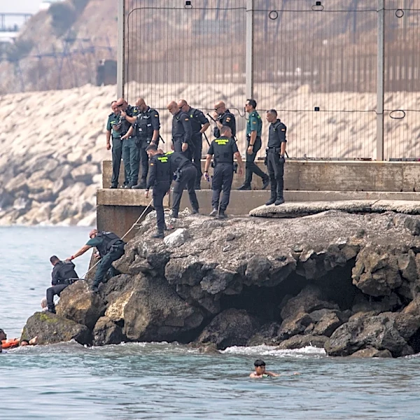 Ceuta asks Madrid to declare a national emergency as thousands cross into the Spanish territory