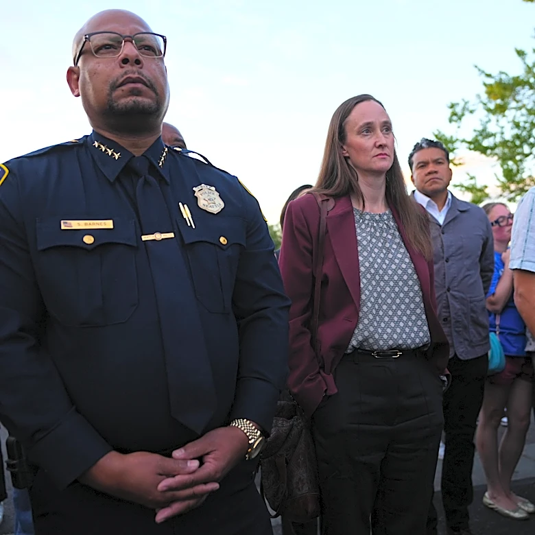 Seattle mayor may oust police chief after criticism of response to festival shooting