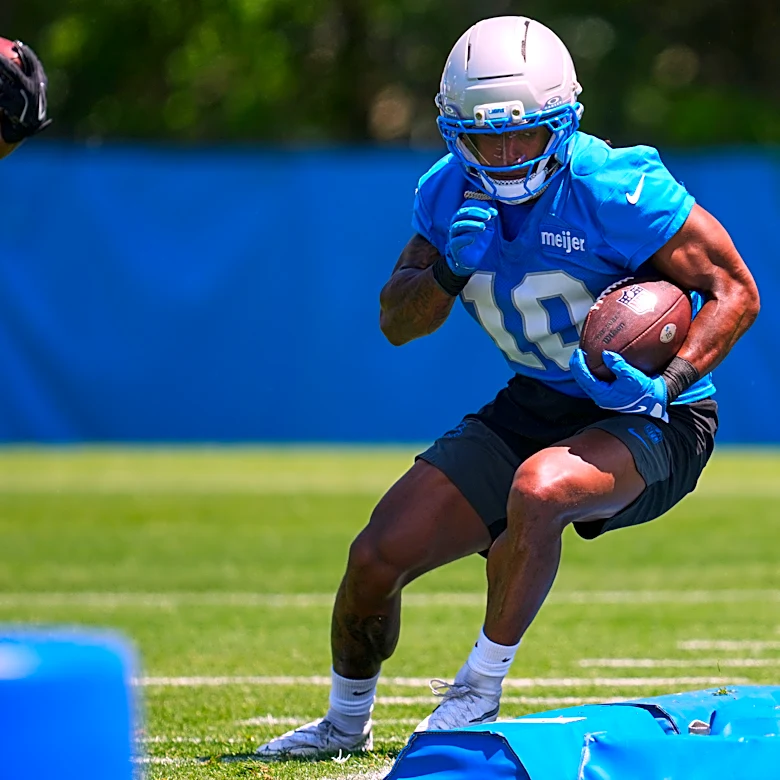 Pacheco provides 'Pop' in the Lions' backfield while awaiting Gibbs' return