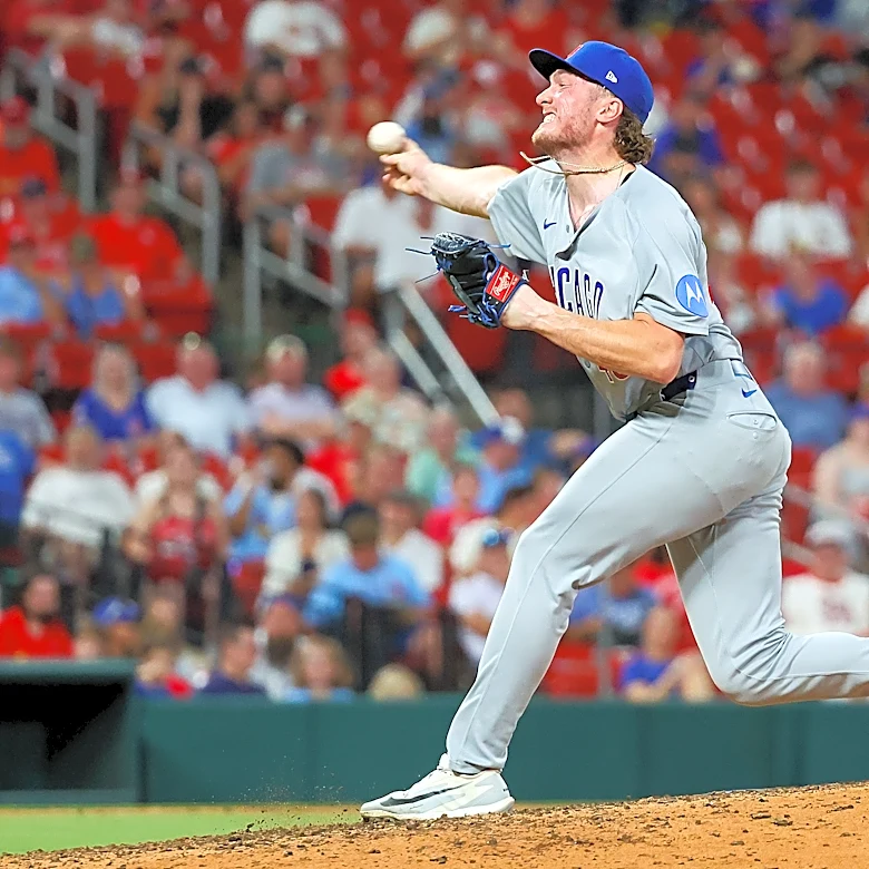 Cubs place RHP Gavin Hollowell on IL, closer Daniel Palencia nears return and Justin Steele throws