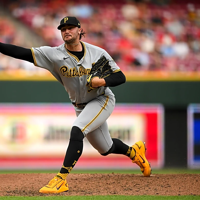 Sal Stewart hits 2-run HR, drives in 4 as Reds come back to beat Pirates 8-7