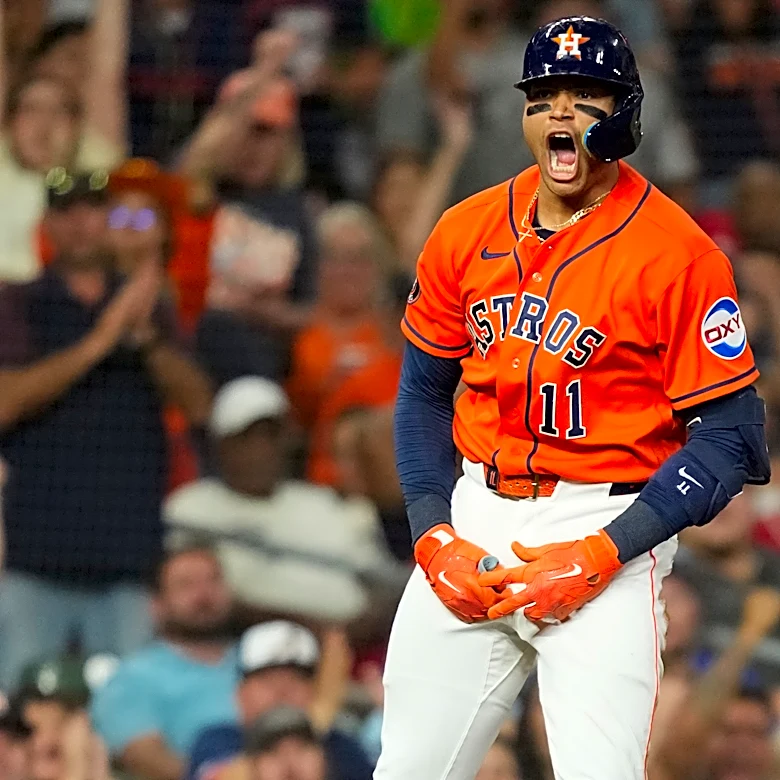 Yainer Diaz powers the Astros past the Rangers 11-2, pushing Houston into first