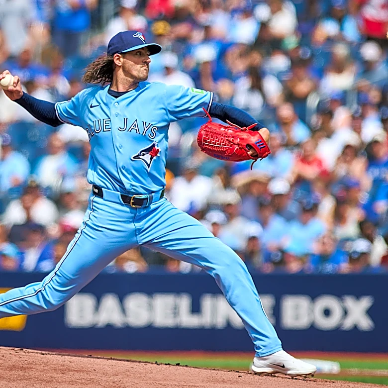 Gausman gets first win since May 22, Springer drives in two as Blue Jays beat Cardinals 5-1