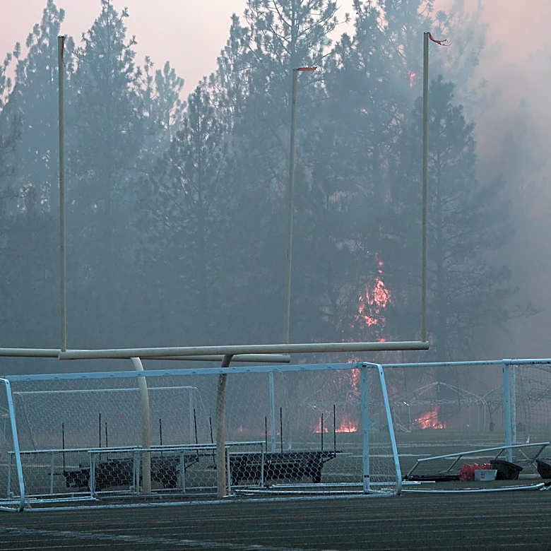 Eastern Washington fires have burned 600 structures and forced the evacuation of 5,000 homes