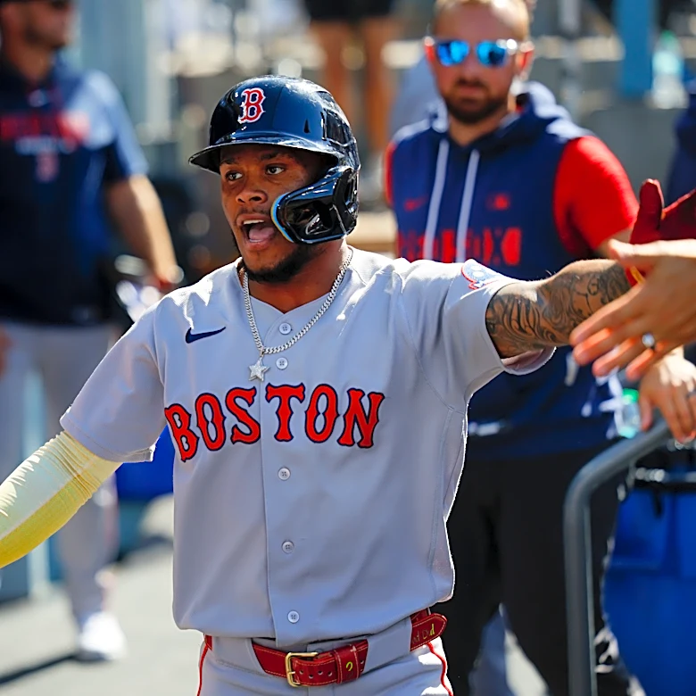 Rafaela homers for 3rd straight game as the Red Sox beat the Dodgers 8-4 for 3-game sweep